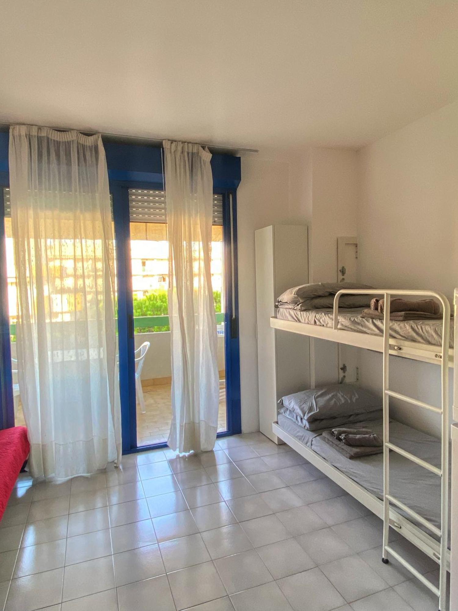 Grazioso Appartamento N 76 A 100Mt Dal Mare Бібіоне Екстер'єр фото